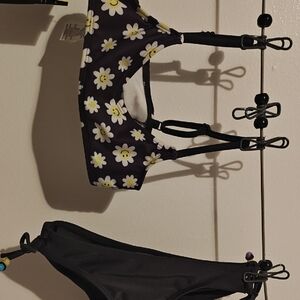 art class Black and White Floral Kids Bikini